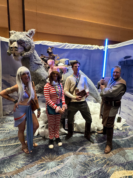 Day 1 – Phoenix Fan Fusion, Pizza, and a Long Night to Colorado